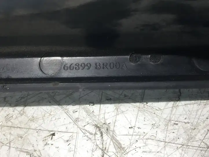 Nissan Qashqai (2010 - 2013) 66899BR00A Накладка крыла — фото 3