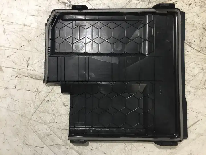 Ford Transit Custom (2014 - ) Крышка ящика аккумулятора — фото 2