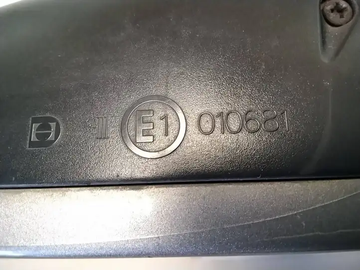 Audi A4 S4 B6 8E 8H (2000 - 2006) E1010681 Боковое зеркало с электроприводом — фото 1