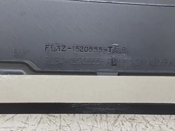 Ford F150 (2020 - ) FL341520555 Накладка стекла передней двери — фото 3