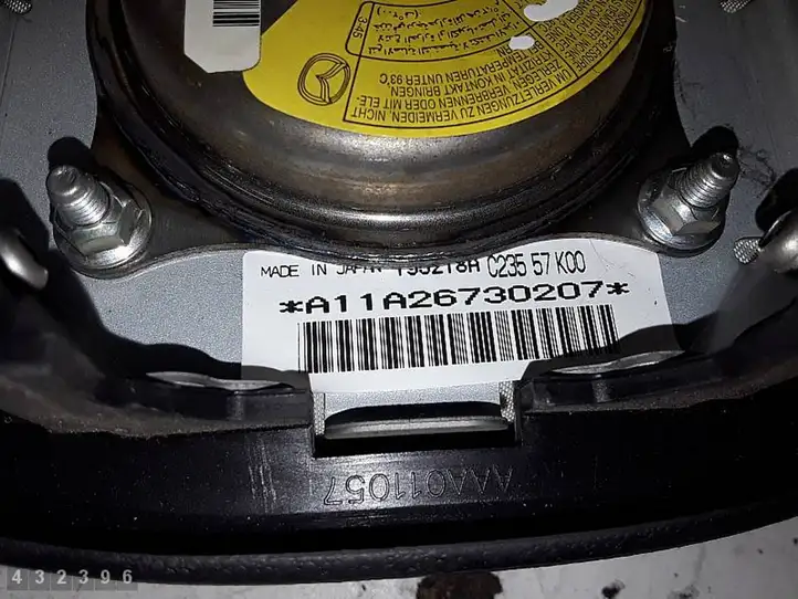 Mazda 5 (2005 - 2010) C23557K00 Подушка безопасности руля — фото 4
