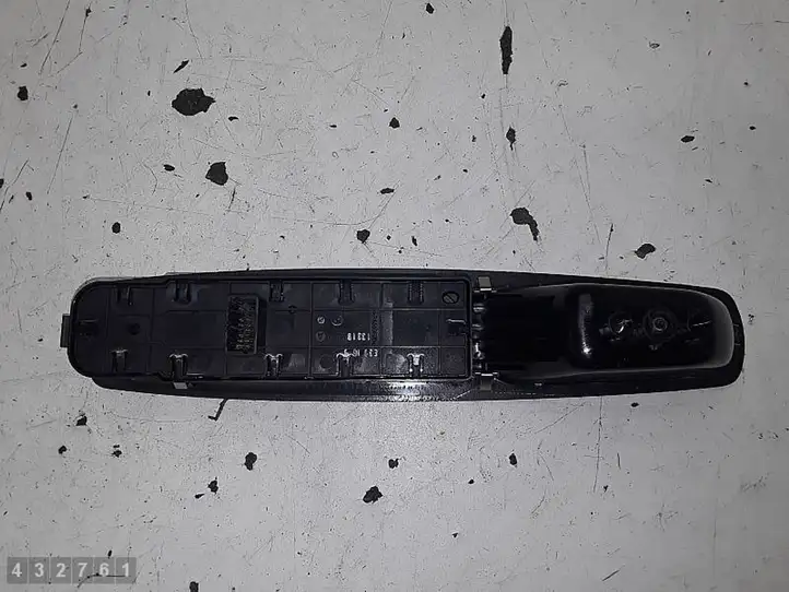 Renault Scenic III - Grand scenic III (2009 - 2016) 809610016R Блок кнопок стеклоподъемников — фото 4