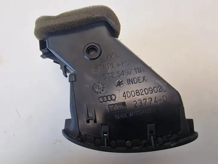Audi A8 S8 D2 4D (1999 - 2002) 4D0820902J Боковой воздушный дефлектор — фото 3