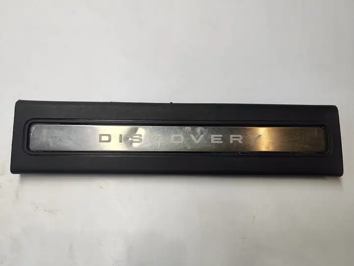 Land Rover Discovery 5 (2016 - ) HY3213201 Внутренняя отделка переднего порога — фото 1
