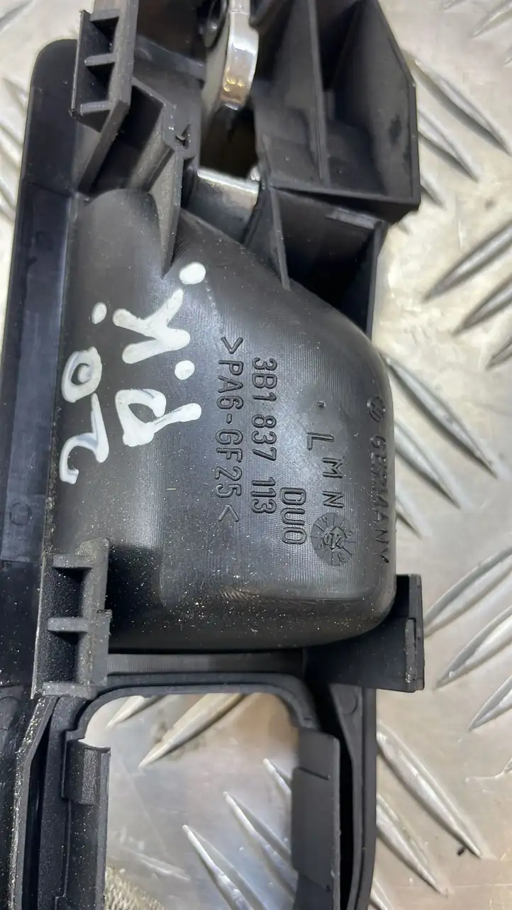 Volkswagen PASSAT B5.5 (2001 - 2005) 3B0837993 Внутренняя ручка двери — фото 2