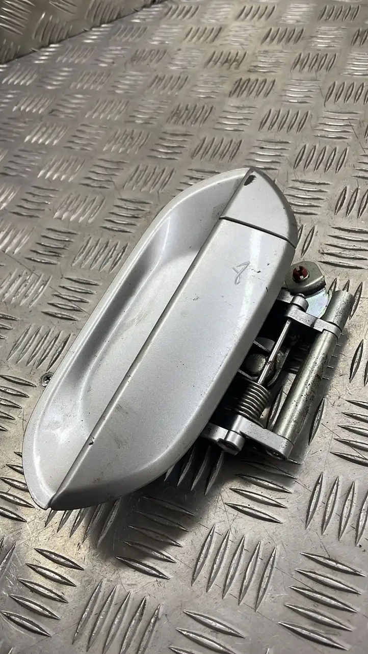 Honda Insight (2011 - 2014) Наружная ручка двери — фото 2