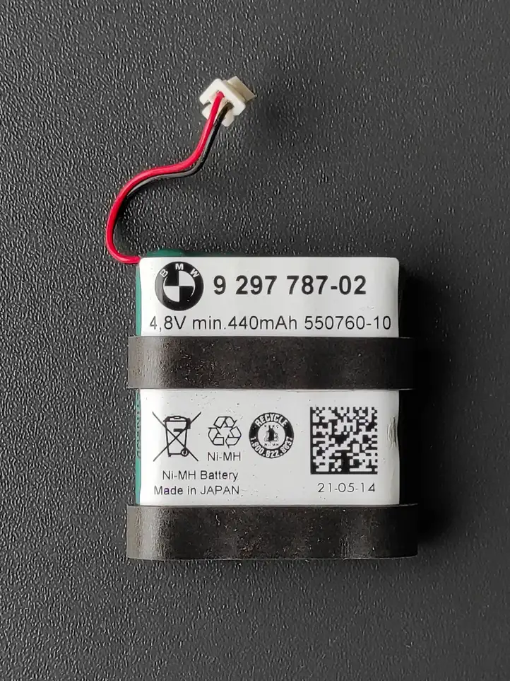 BMW 3 F30 F35 F31 (2012 - 2018) 9297787 Зарядное устройство — фото 2