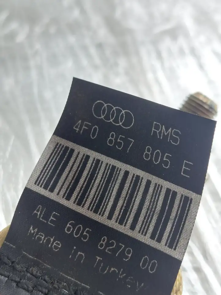 Audi A6 S6 C6 4F (2004 - 2008) 4F0857805E Задний ремень безопасности — фото 2