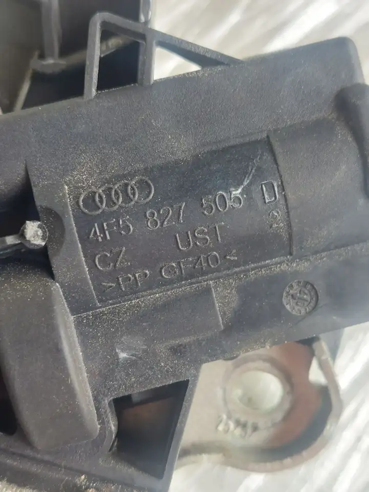 Audi A6 S6 C6 4F (2004 - 2008) 4F5827505D Замок крышки багажника — фото 3