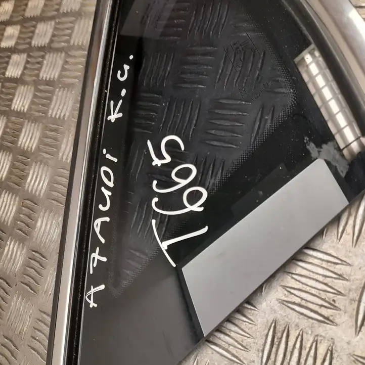 Audi A7 S7 4G (2010 - 2014) 4G8845299 Рамка дверного стекла задней двери — фото 3
