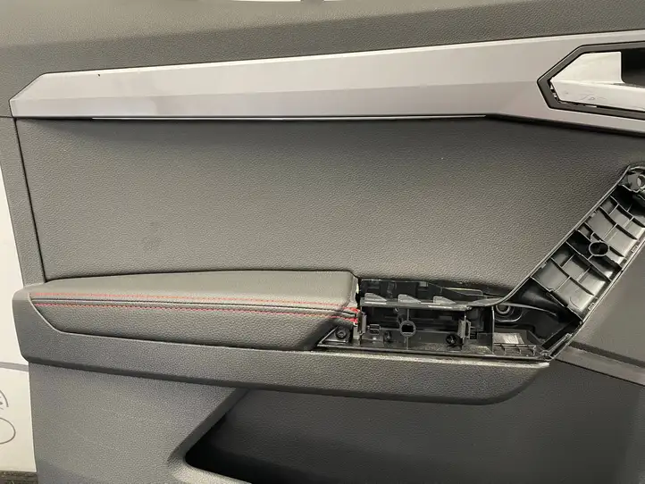 Seat Ibiza V (KJ) (2017 - ) 6F0867011 Обшивка передней двери — фото 20