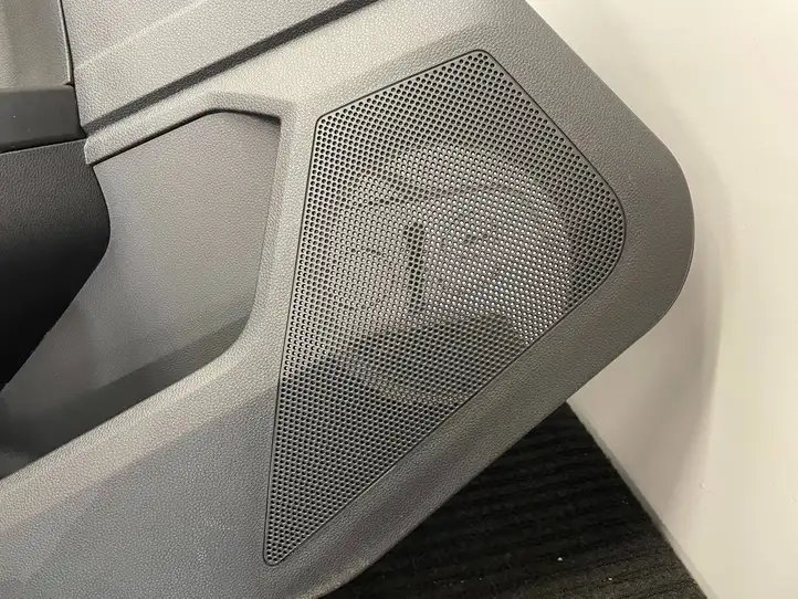 Seat Ibiza V (KJ) (2017 - ) 6F0867211G Обшивка задней двери — фото 2