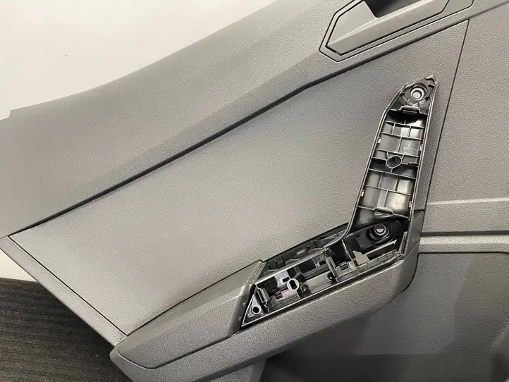Seat Ibiza V (KJ) (2017 - ) 6F0867211G Обшивка задней двери — фото 3