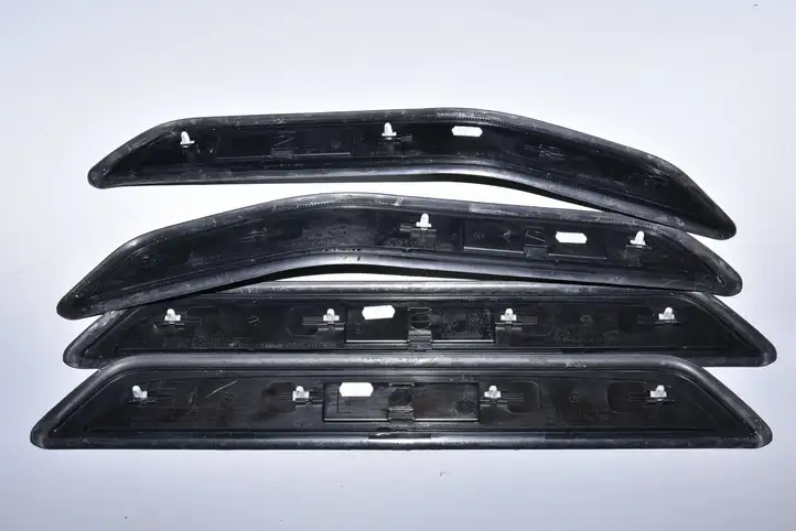 BMW 7 F01 (2008 - 2016) 8046135 Внутренняя обшивка порога (комплект) — фото 2