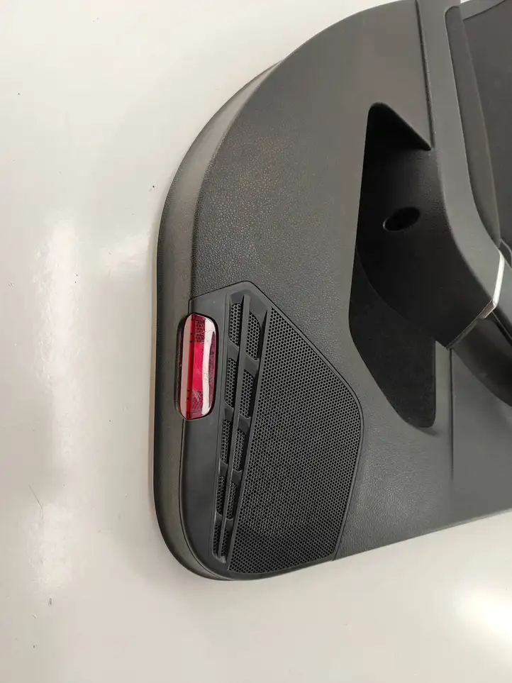 Volkswagen Golf VII (2013 - 2019) 5G4868073C Обшивка задней двери — фото 3