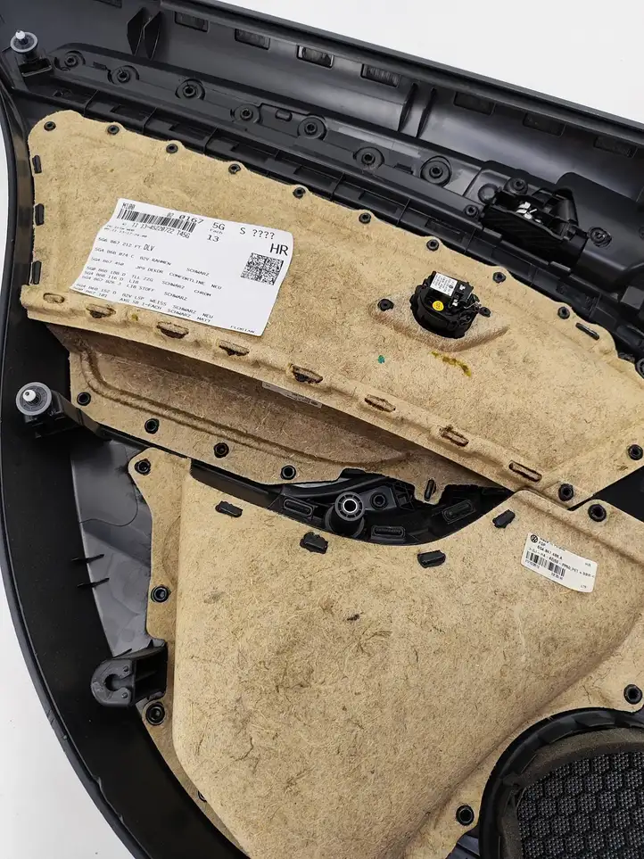 Volkswagen Golf VII (2013 - 2019) 5G4868074 Обшивка задней двери — фото 6