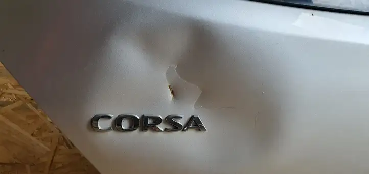 Opel Corsa D (2006 - 2010) Крышка багажника — фото 2