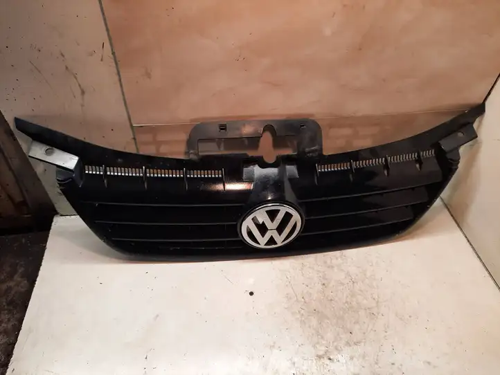 Volkswagen Touran I (2003 - 2010) 1K0853653 Передняя решетка — фото 2