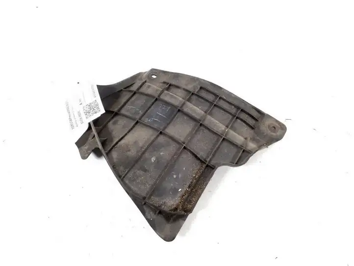 Toyota Previa (XR30, XR40) II (2000 - 2006) 53736-28020 Защита двигателя — фото 2