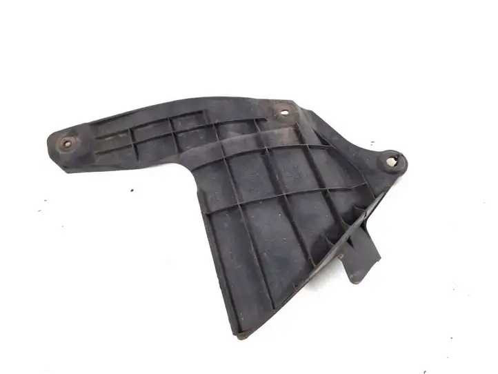 Toyota Previa (XR30, XR40) II (2000 - 2006)  53737-28020 Защита дна двигателя