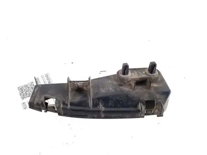 Toyota Corolla Verso AR10 (2004 - 2009) 52563-0F010 Кронштейн заднего бампера — фото 2