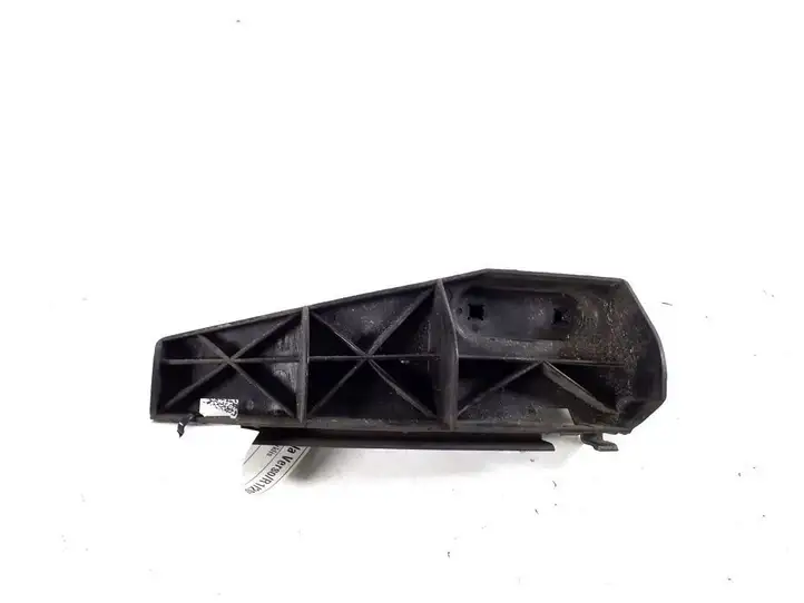 Toyota Corolla Verso AR10 (2004 - 2009) 52562-0F010 Кронштейн заднего бампера — фото 1
