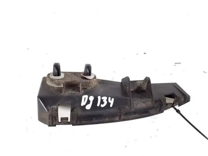 Toyota Corolla Verso AR10 (2004 - 2009) 52562-0F010 Кронштейн заднего бампера — фото 2