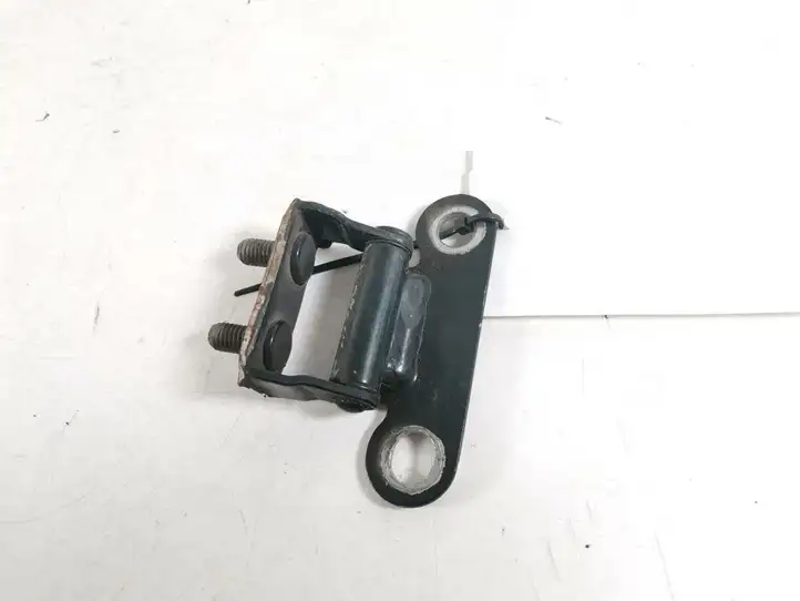 Toyota Corolla Verso AR10 (2004 - 2009) 68810-21050 Петли крышки багажника — фото 1