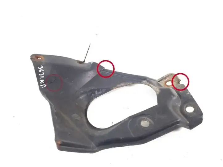 Toyota Hilux (AN10, AN20, AN30) (2004 - 2008) 51474-71031 Защита двигателя — фото 5
