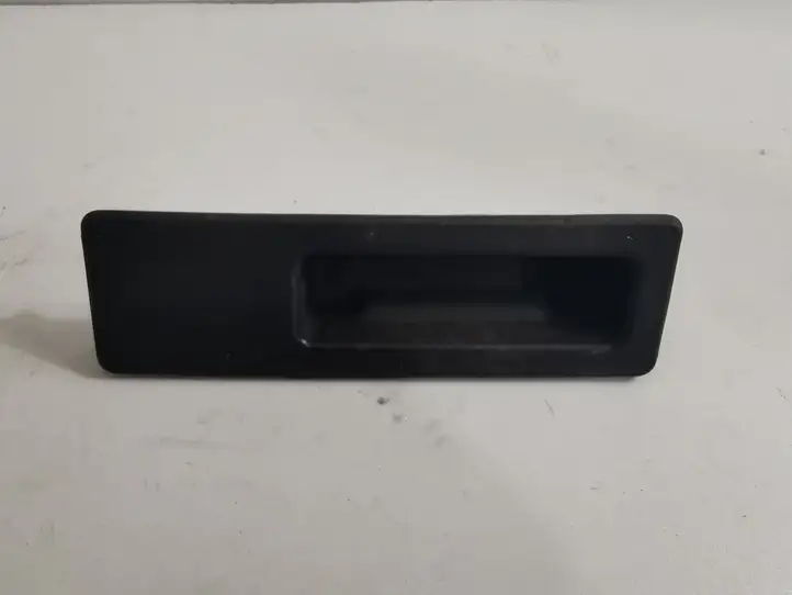 BMW 3 F30 F35 F31 (2012 - 2018) 7463161 Ручка крышки багажника — фото 1
