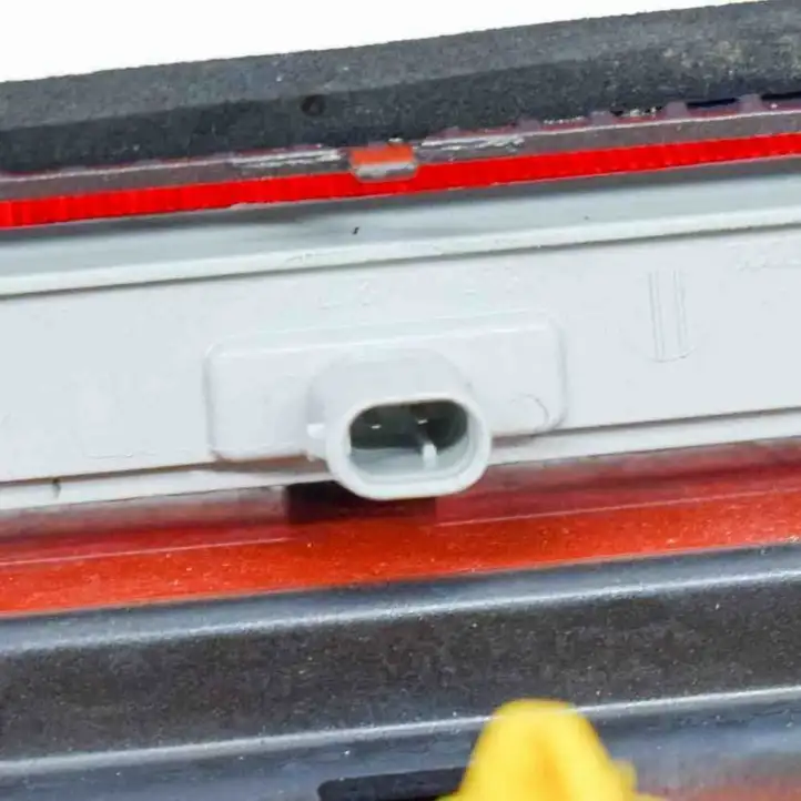 Maserati Levante (2017 - ) 670040267 Спойлер — фото 5