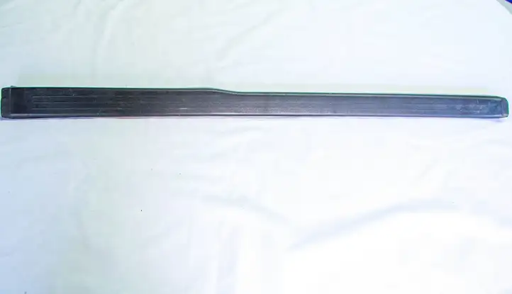 Mercedes-Benz CLC CL 203 (2008 - 2011) A2036861936 Внутренняя отделка переднего порога — фото 2