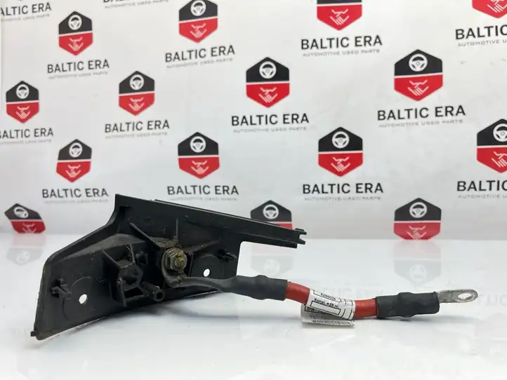 BMW 1 F20 F21 (2011 - 2019) 8616811 Плюсовой провод аккумулятора — фото 1