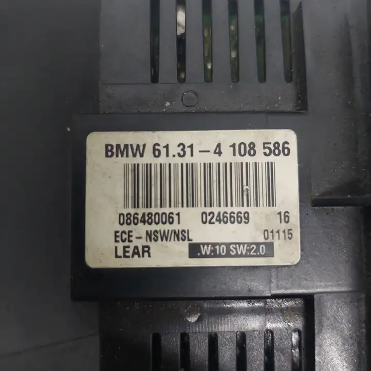 BMW 3 E46 (1998 - 2005) 61314108586 Включатель фонарей — фото 2
