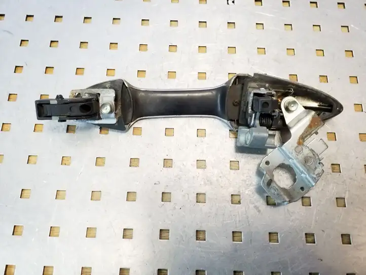 Honda FR-V (2004 - 2009) Наружная ручка двери — фото 3