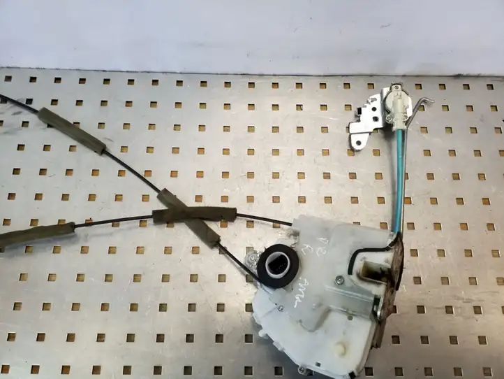 Honda FR-V (2004 - 2009) Замок передней двери — фото 4