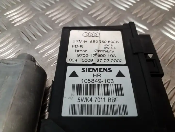 Audi A4 S4 B6 8E 8H (2000 - 2006) 8E0959802A Стеклоподъемник задней двери — фото 2