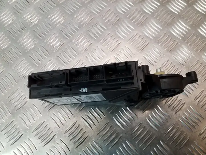 Audi A4 S4 B6 8E 8H (2000 - 2006) 8E0959802A Стеклоподъемник задней двери — фото 3
