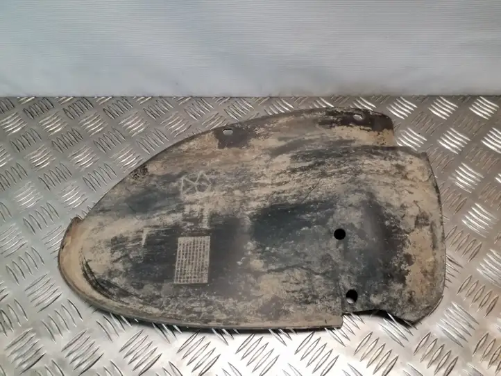 Jeep Grand Cherokee (1998 - 2004)  55136637AC Защита дна заднего бампера