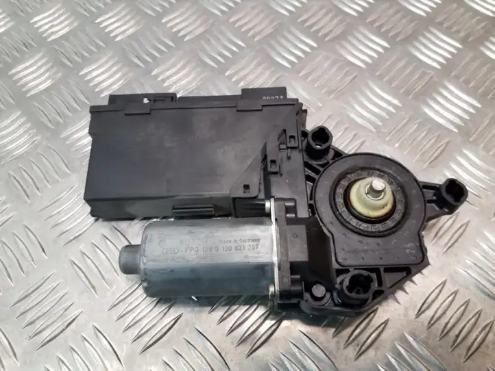 Audi A4 S4 B6 8E 8H (2000 - 2006) 8E0959801A Стеклоподъемник задней двери — фото 3