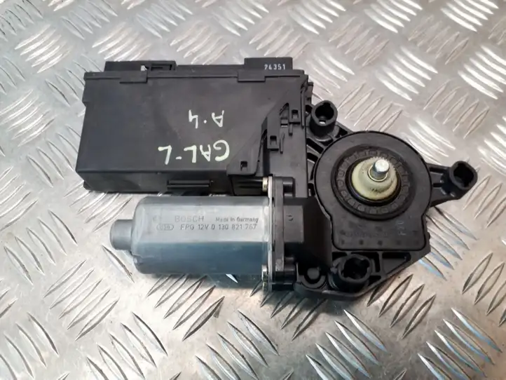 Audi A4 S4 B6 8E 8H (2000 - 2006) 8E0959801A Стеклоподъемник задней двери — фото 4