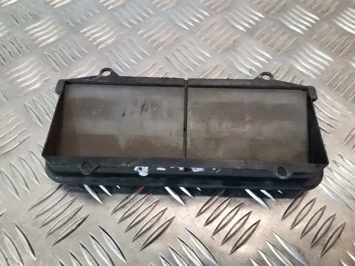 Nissan Juke I F15 (2010 - 2018) 8200213712 Вентиляционная решетка кузова — фото 3