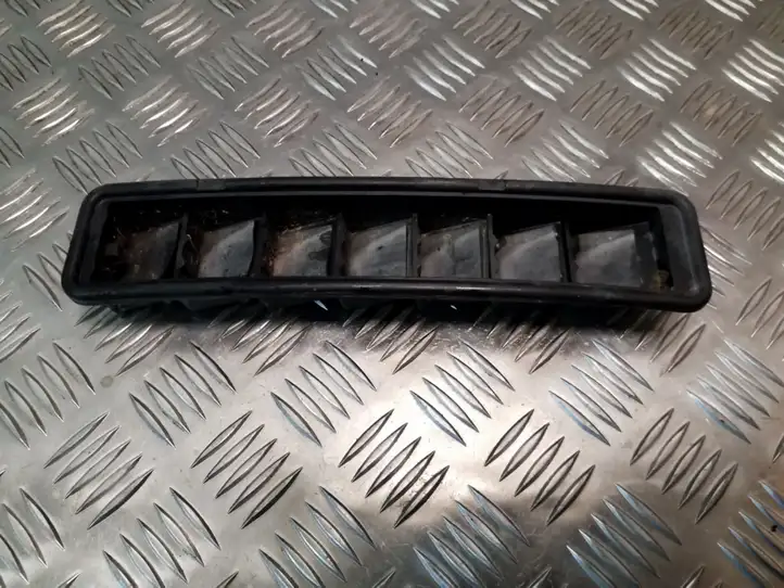Jeep Grand Cherokee (WJ) (1998 - 2004) 55136279AF Вентиляционная решетка кузова — фото 2