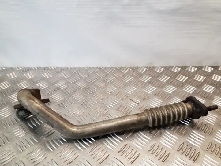 Nissan Primera (2001 - 2008)   EGR трубка (трубки)/ шланг (шланги)