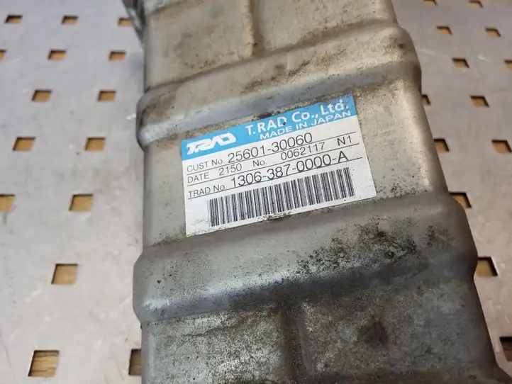 Toyota Land Cruiser (J120) (2002 - 2009) 2560130060 Охладитель клапана EGR — фото 3