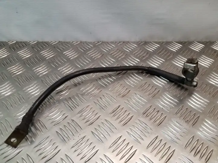Opel Vivaro (2006 - 2014) 1J0971228 Плюсовой провод аккумулятора — фото 4