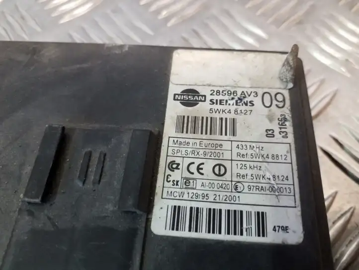 Nissan Primera (2001 - 2008) 28596AV309 Модуль комфорта — фото 3