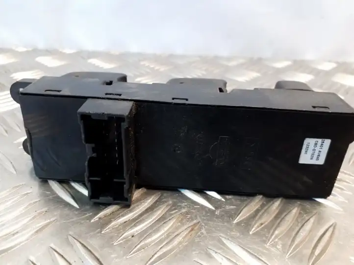 Nissan Primera (2001 - 2008) 25401AV640 Блок кнопок стеклоподъемников — фото 3