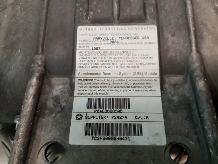 Chrysler Voyager (2004 - 2007) P04680889AD Подушка безопасности пассажира — фото 4