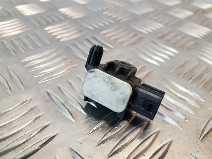 Nissan Juke I F15 (2010 - 2018) 988301EA0A Датчик удара SRS — фото 2